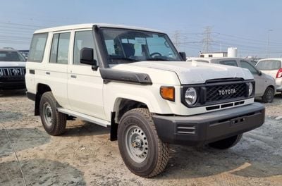 Toyota Land Cruiser 70 2025 TOYOTA LAND CRUISER 76 SERIES 4.2L V6