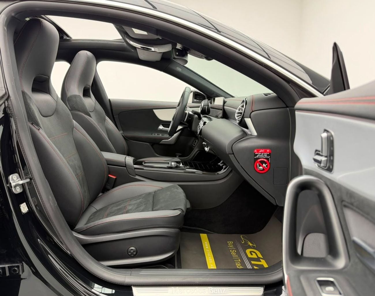 Mercedes Benz CLA 200 PREMIUM PLUS