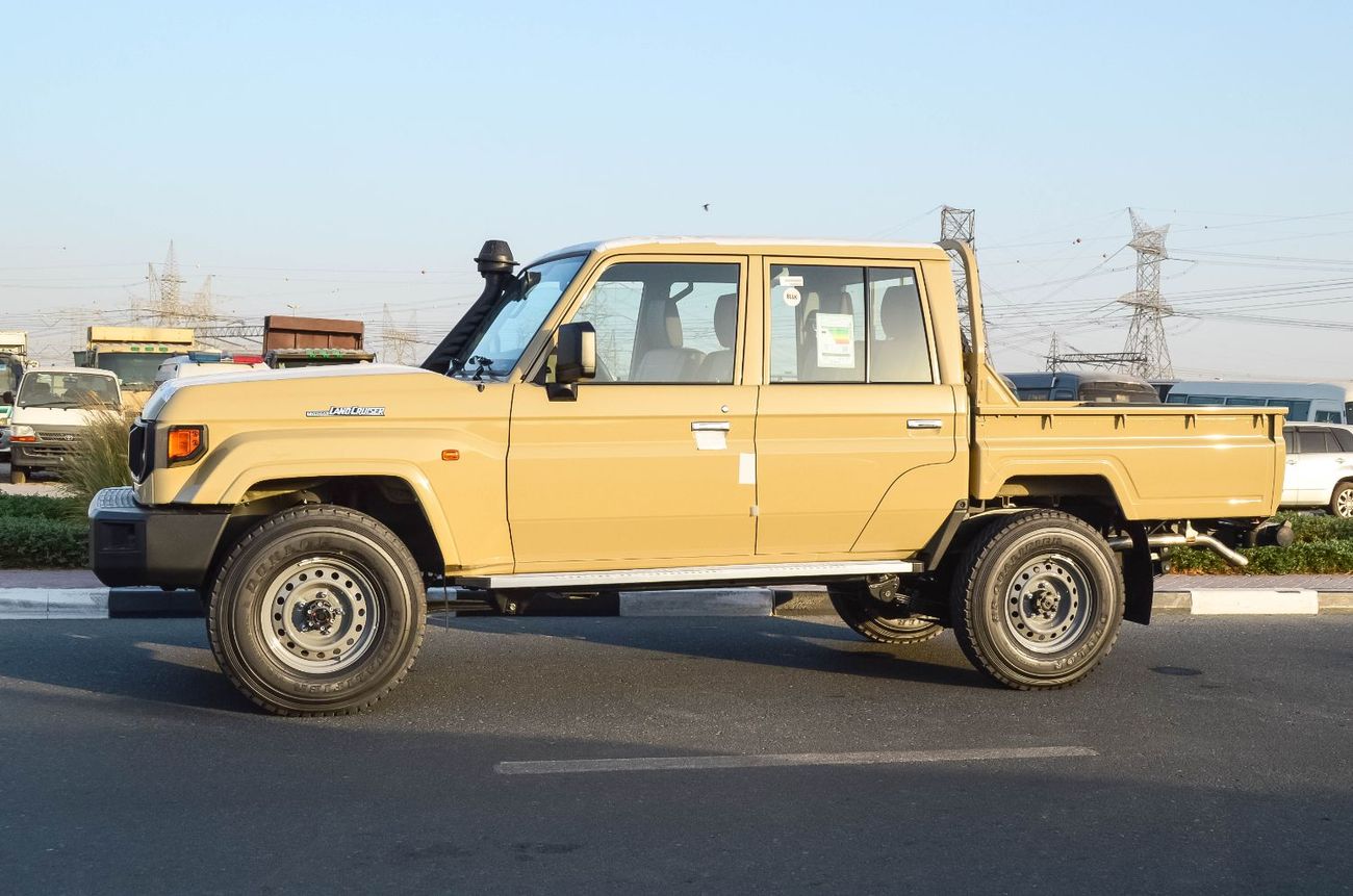 تويوتا لاند كروزر بيك آب TOYOTA LAND CRUISER 79 2.8L DC MT PICKUP 2025