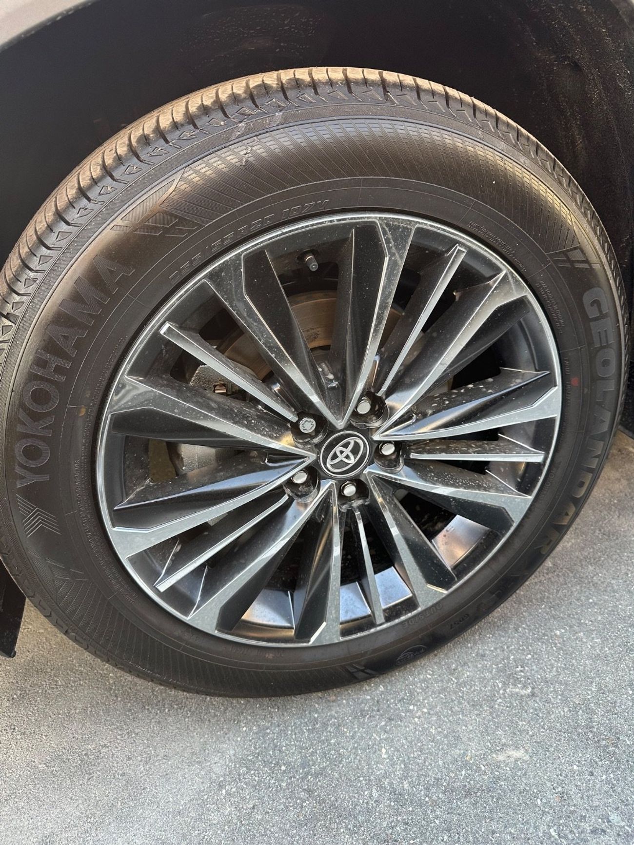 تويوتا جراند هايلاندر 