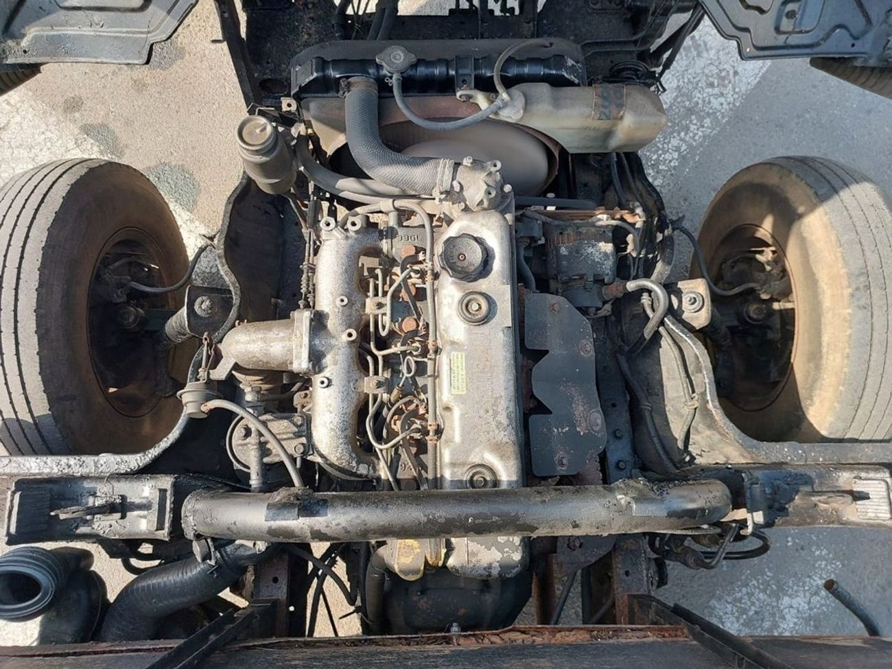 ميتسوبيشي فوسو كانتير MITSUBISHI CANTER ALUMINIUM BODY TRUCK RHD 1989 MODEL 4.2 L DIESEL MANUAL(PM22104)