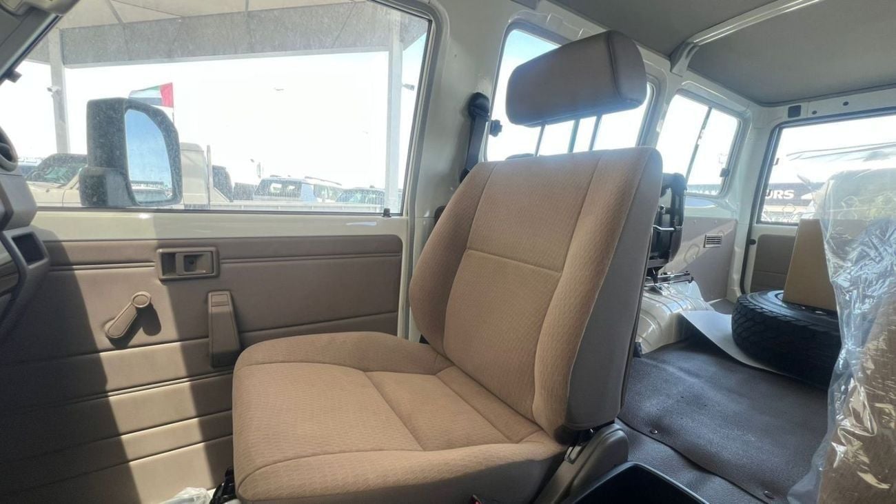 تويوتا لاند كروزر 70 LC 78 HARDTOP 2.8L AT EXPORT ONLY - 2.8L DSL A/T