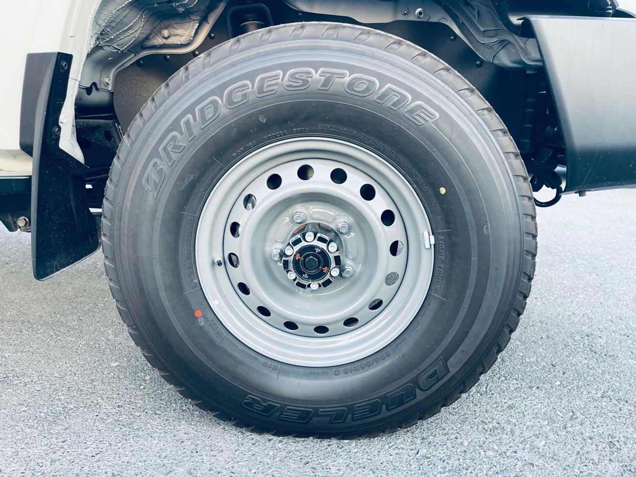 Toyota Land Cruiser 70