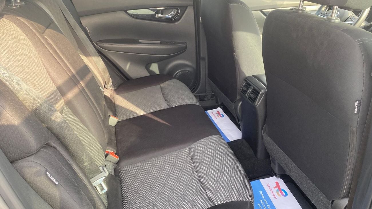 Nissan Qashqai SV 2.0 V4