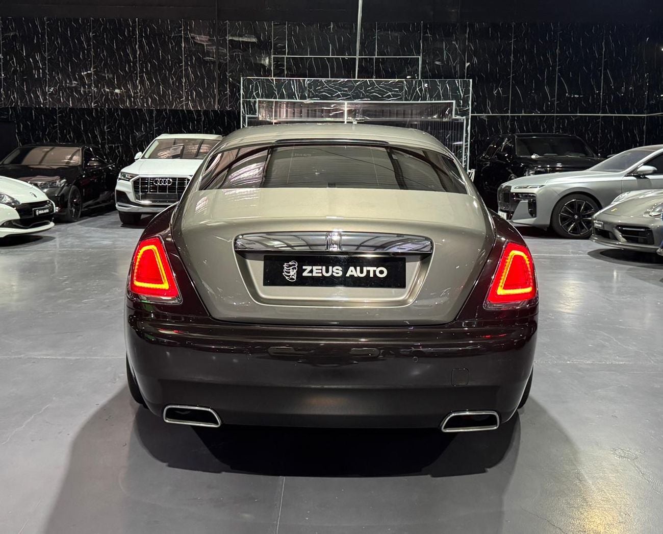 Rolls-Royce Wraith 6.6 L V 12 | RWD