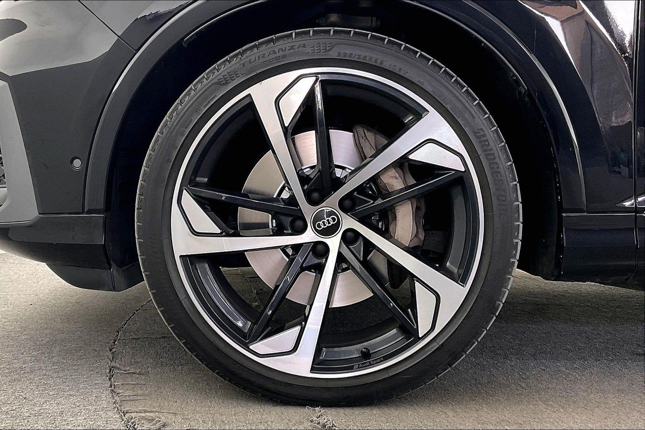 Audi Q7 55 TFSI quattro S-Line Luxury/High Option | National Day Celebration | Guaranteed Warranty | 0 Down 