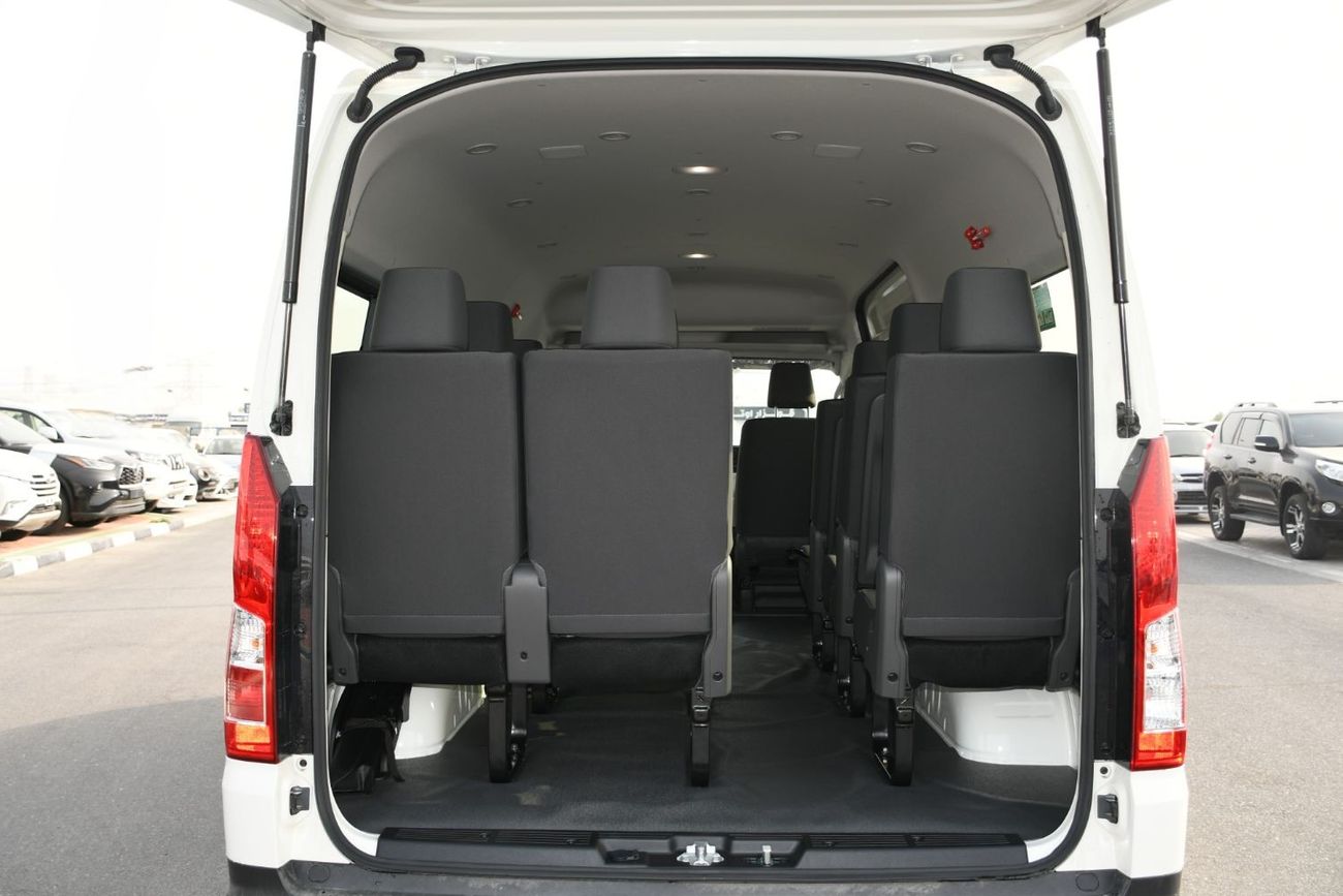 Toyota Hiace 2025 Toyota HiAce 3.5L MT Petrol (Ready Stock)