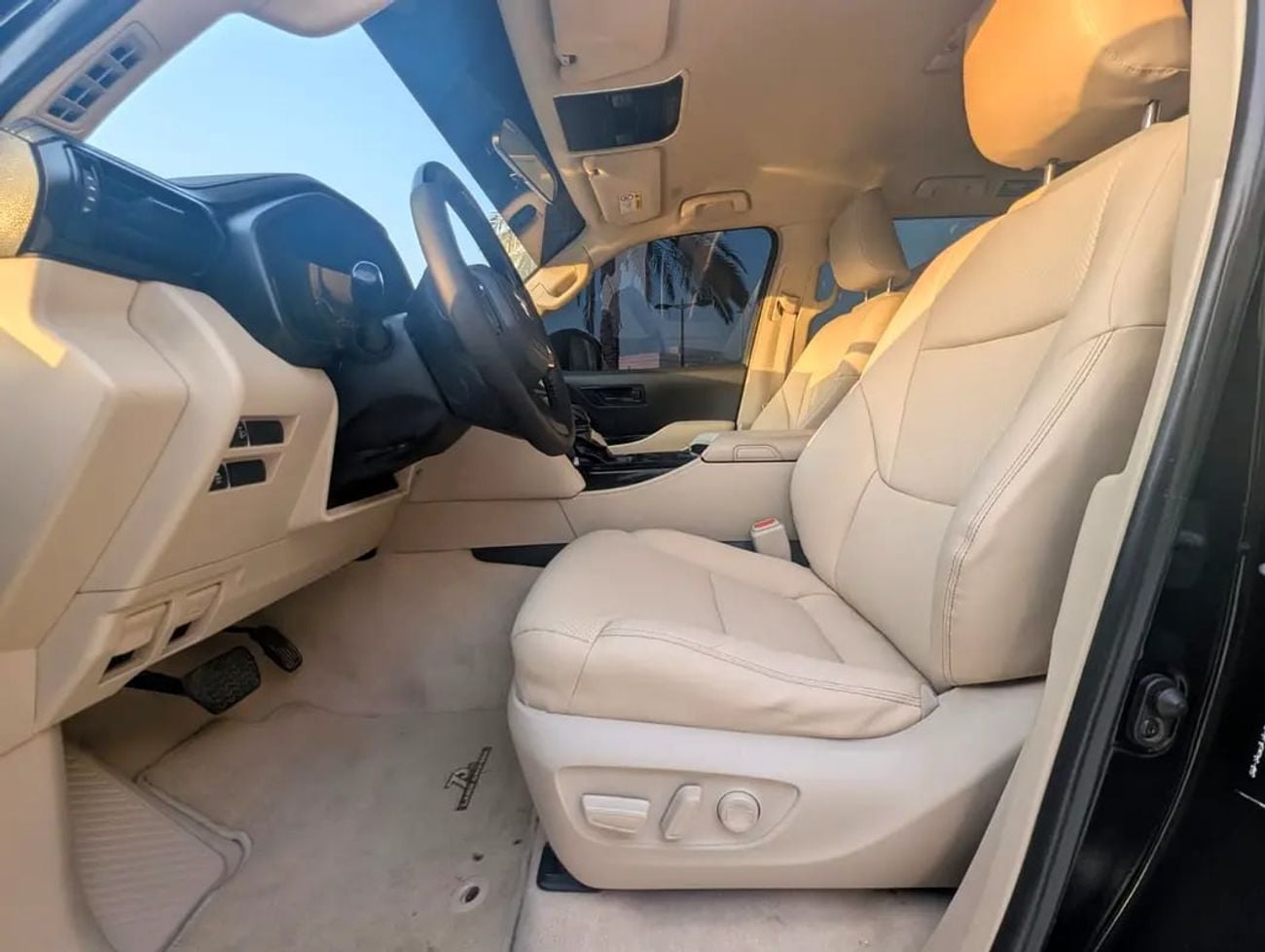 تويوتا لاند كروزر Diesel GXR | GCC Specs | Twin Turbo V6 | Only | Excellent Condition
