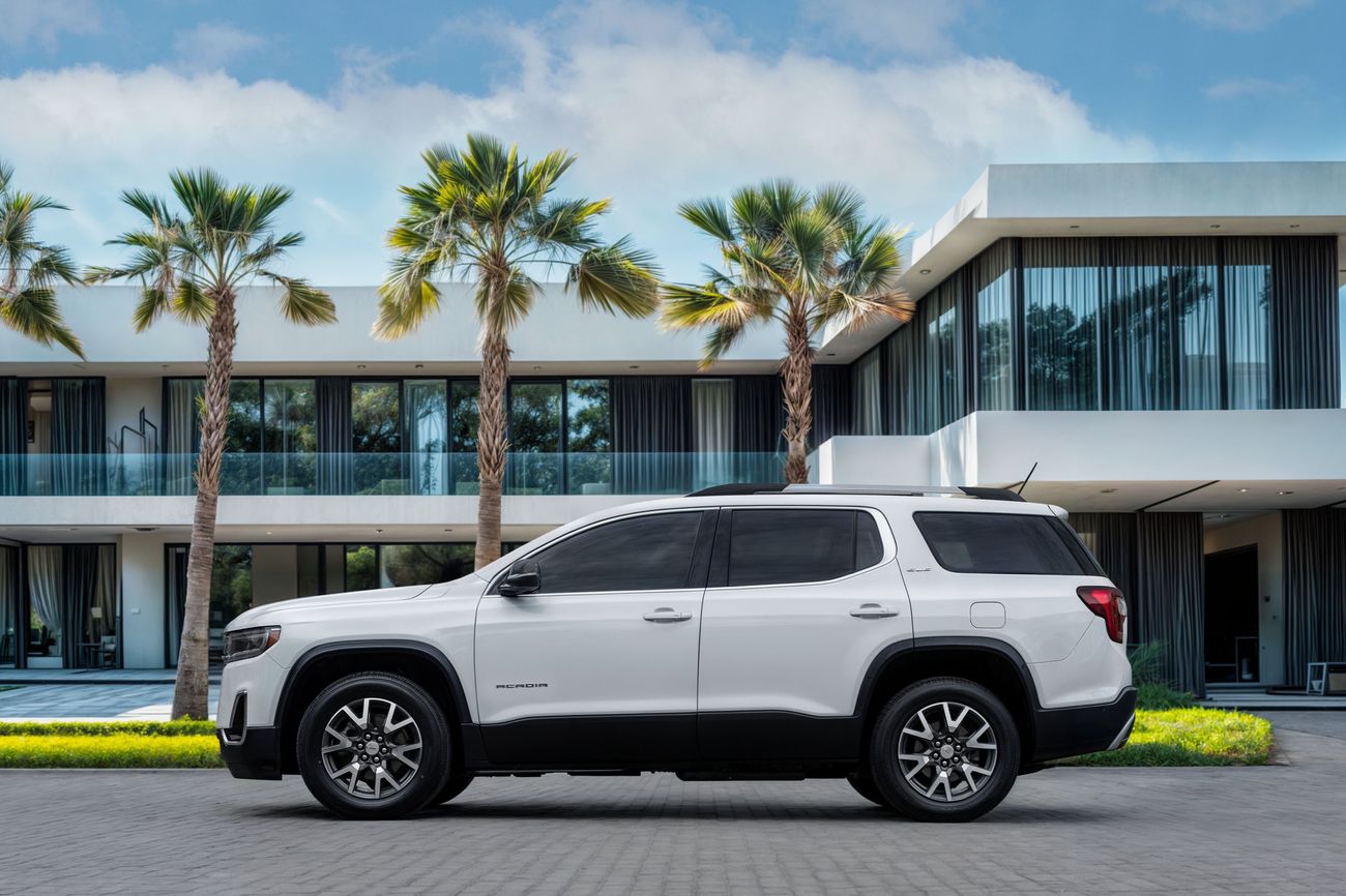 جي أم سي أكاديا Acadia SLE | 2,057 P.M | 0% Downpayment | Excellent Condition!