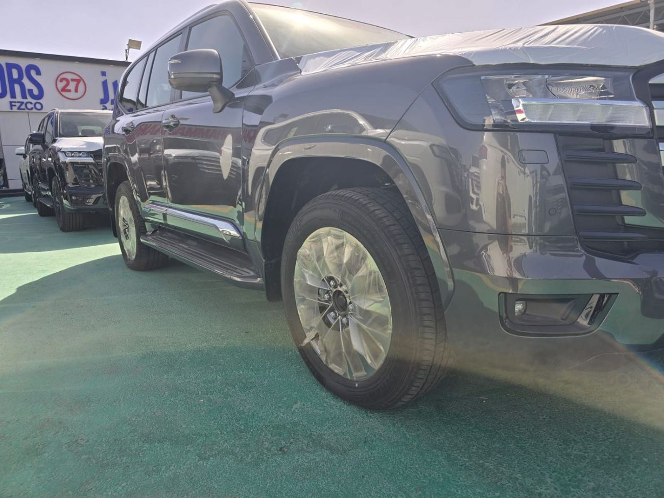 تويوتا لاند كروزر Toyota Land Cruiser LC300 2026 – جميع الفئات متوفرة | 4.0 و 3.5 بنزين | صفر كم