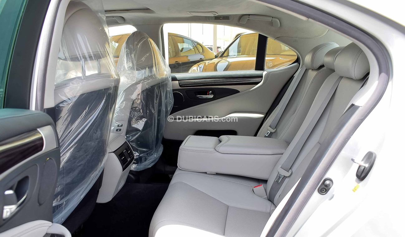 لكزس LS 460 السعر شامل الضريبه تسهيلات بنكيه الدفعه الاولى بعد ثلاث شهور ضمان مكينه ولكير من المعرض