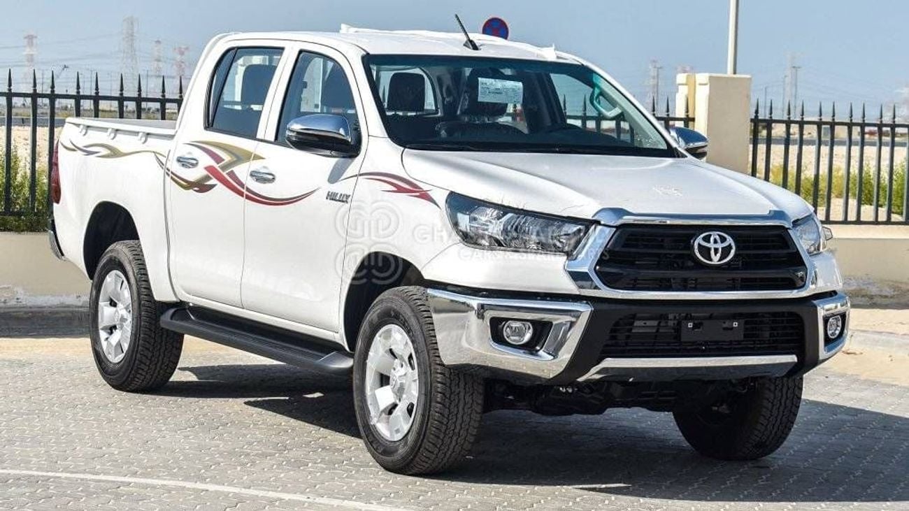 Toyota Hilux Double Cabin, DLX, 2.4L, Diesel