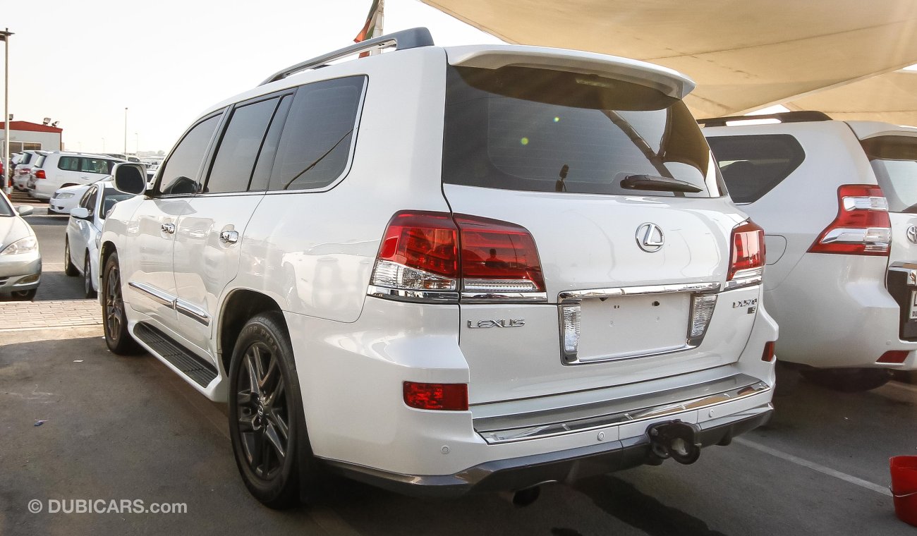 Lexus LX570