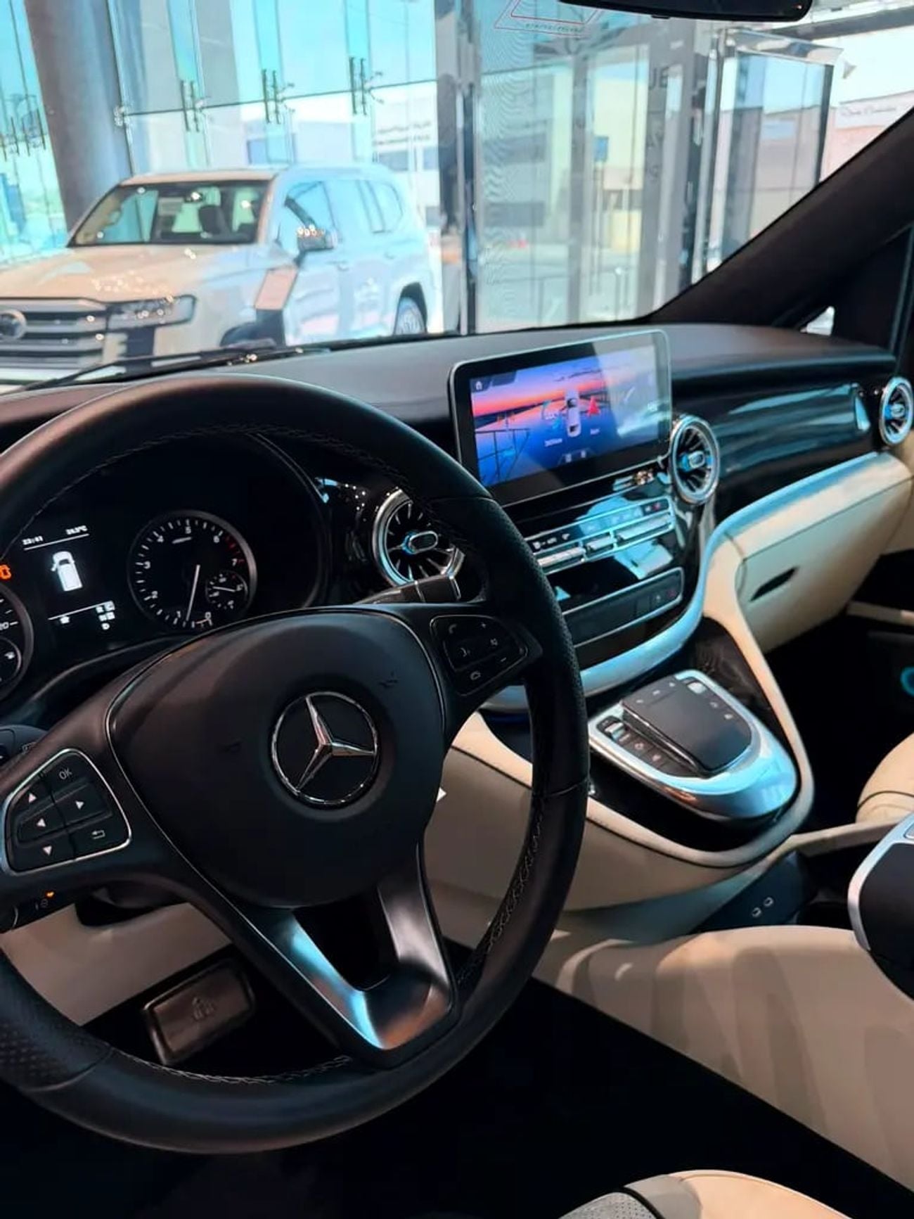 Mercedes Benz V300 V 300 - European Specs - Brand Luxury MPV