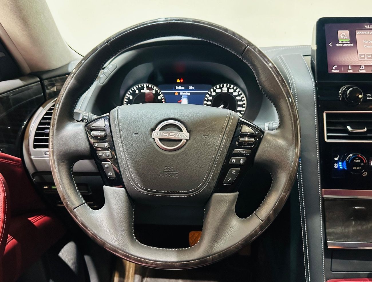 نيسان باترول LE Platinum City 5.6L