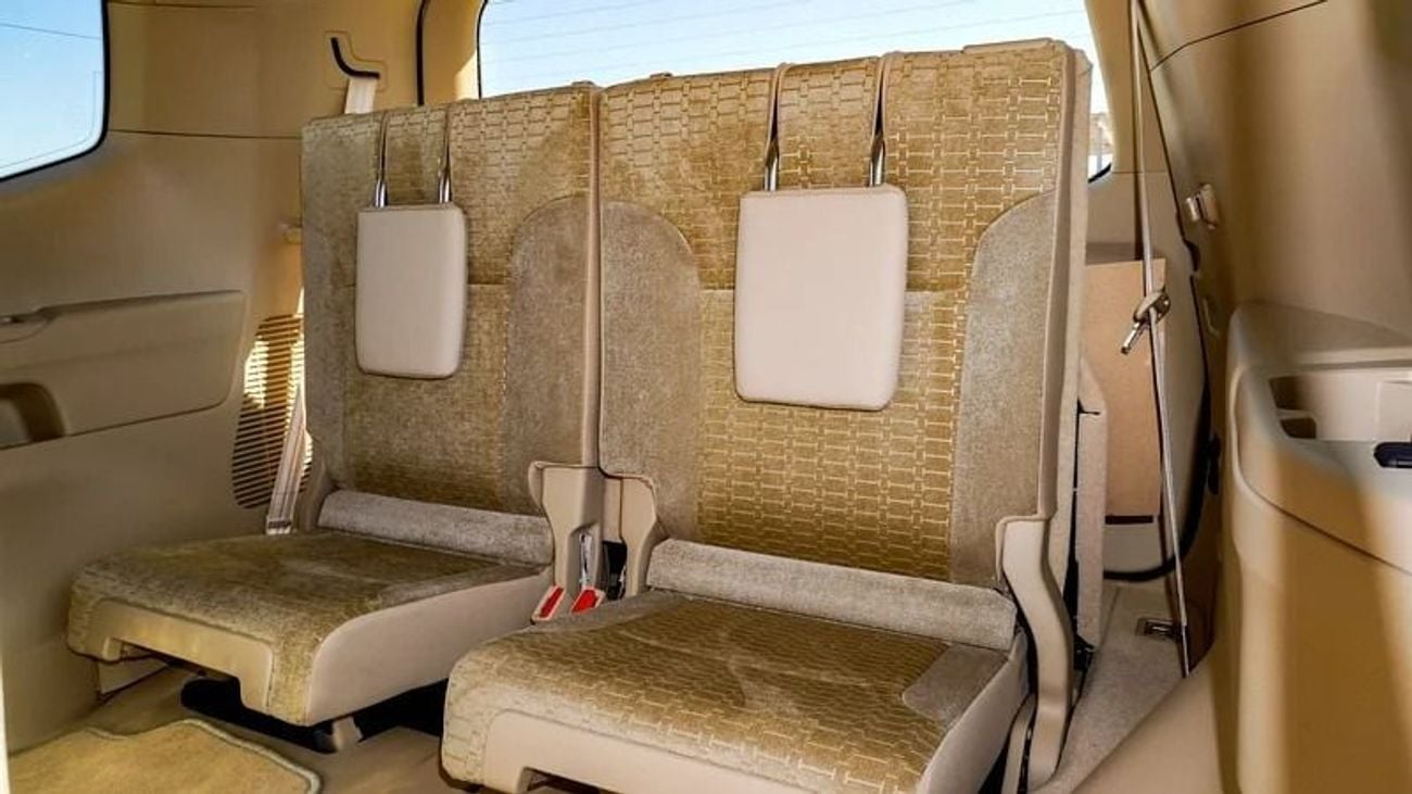 Toyota Land Cruiser 2025 Toyota Land Cruiser LC300 EXR Basic-Option 3.3L V6 TW Twin Turbo Diesel A/T 4WD Export Only