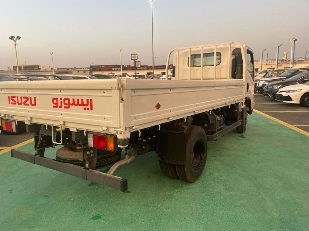 Isuzu NPR 2025 ISUZU NPR Cargo 4 tons