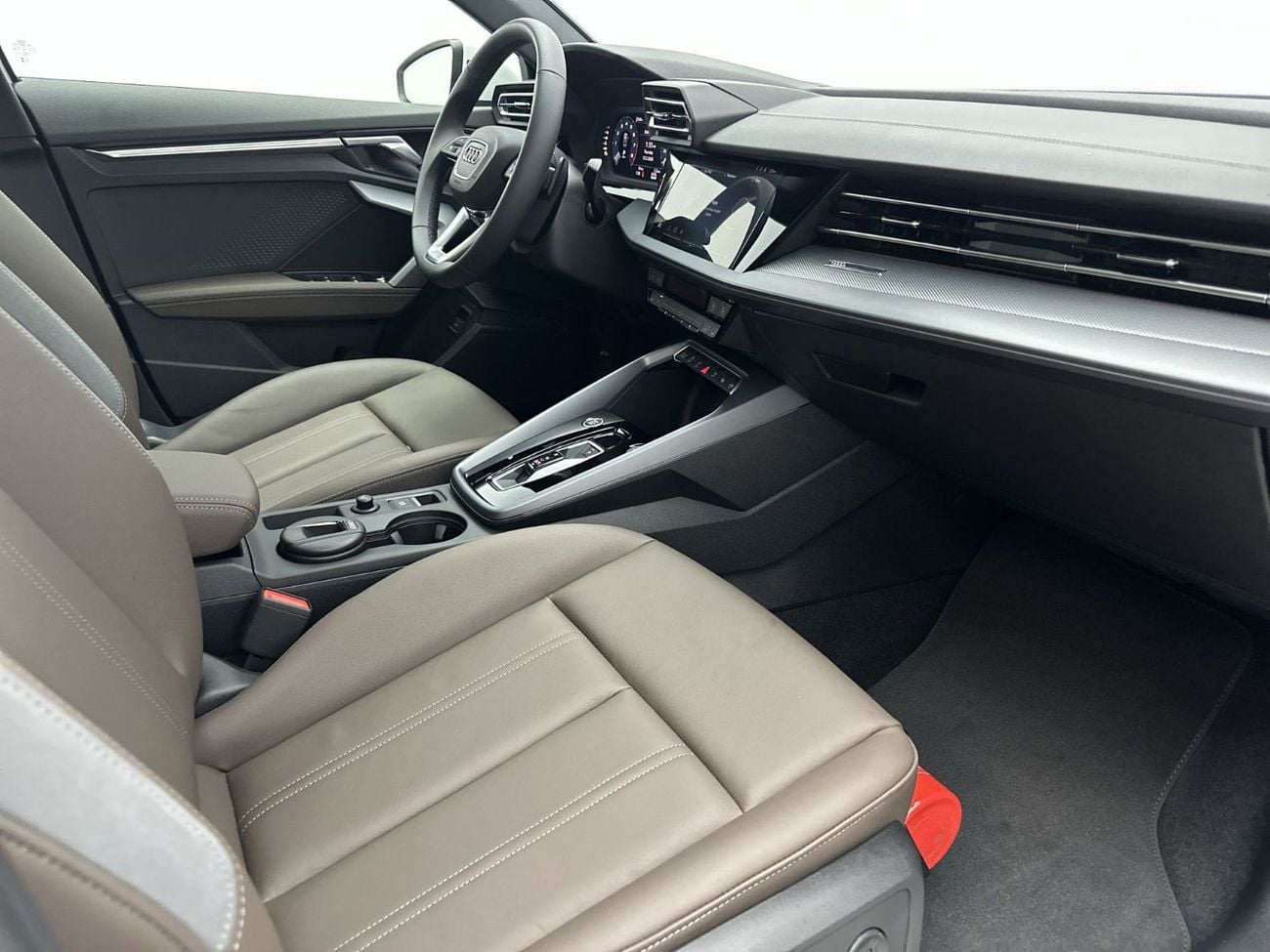 أودي A3 A3 Sedan Advanced 35 TFSI 150hp Progress (Ref# 19846)