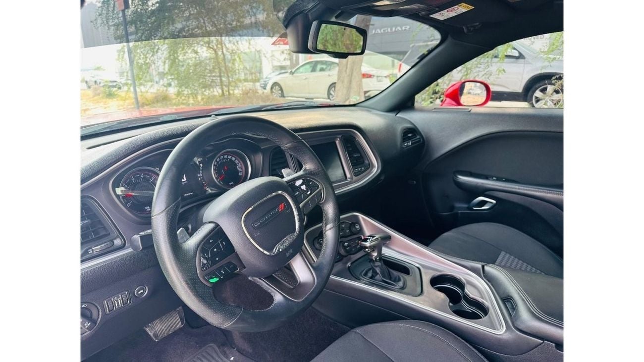 Dodge Challenger R/T AED 1,180PM | DODGE CHALLENGER 3.6L V6 GT | GCC | 0% DP | 2 DOORS COUPE