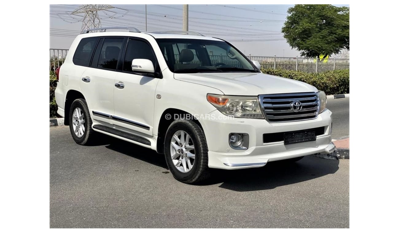 Toyota Land Cruiser TOYOTA LAND CRUISER 2008 GULF SPACE V8 FULL OPTIONS