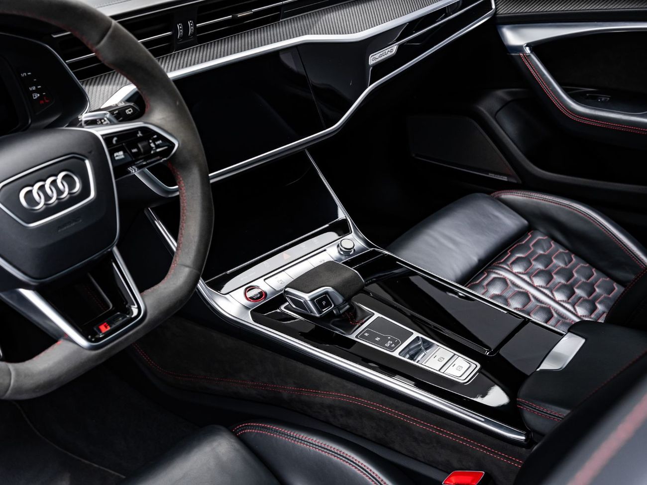 Audi RS6 TFSI quattro 4.0L 2021 Audi RS6, 2026 Audi Warranty, Full Service History, Carbon Ceramic Brakes, Lo