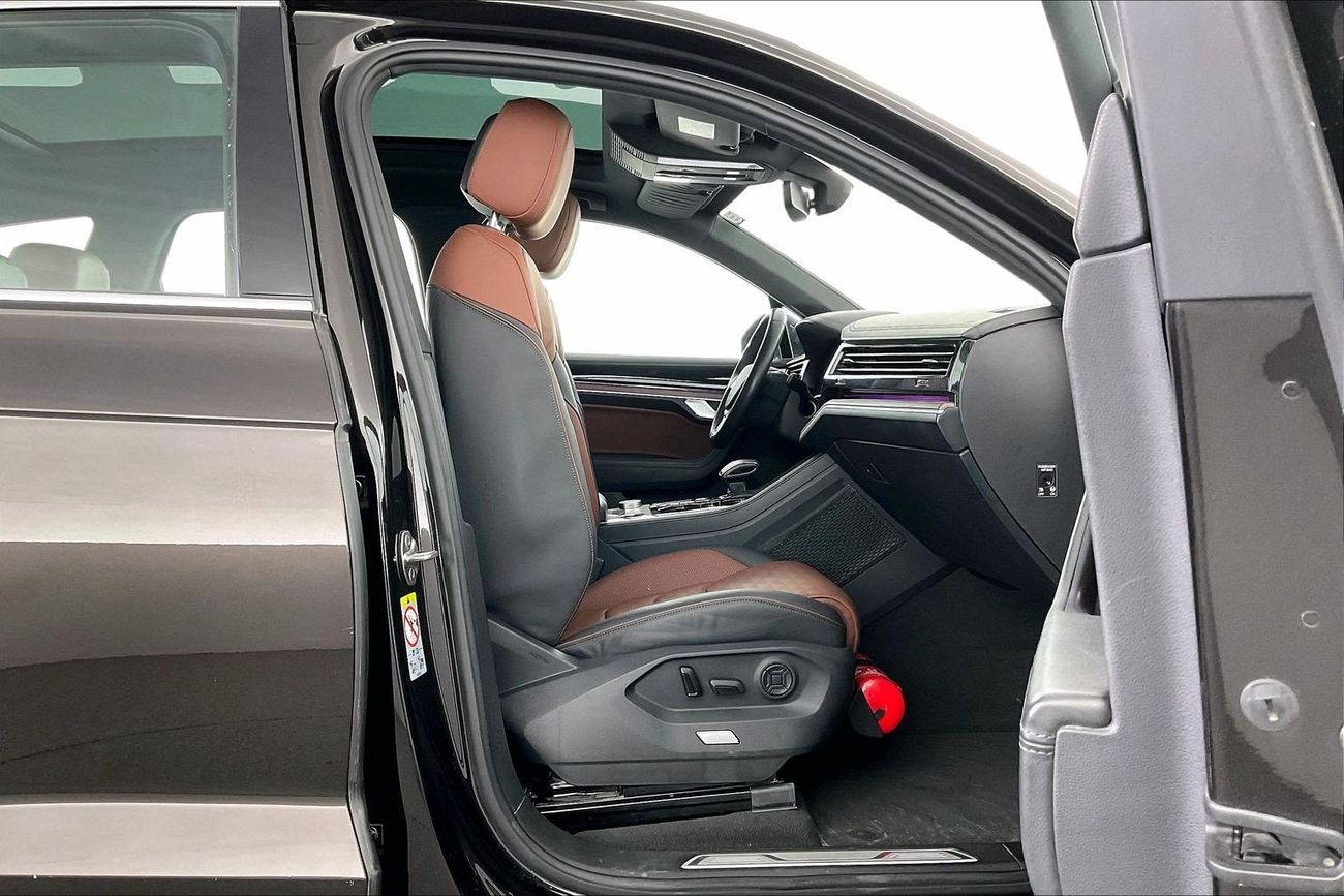 Volkswagen Touareg Highline | Guaranteed Warranty | 0 Down Payment