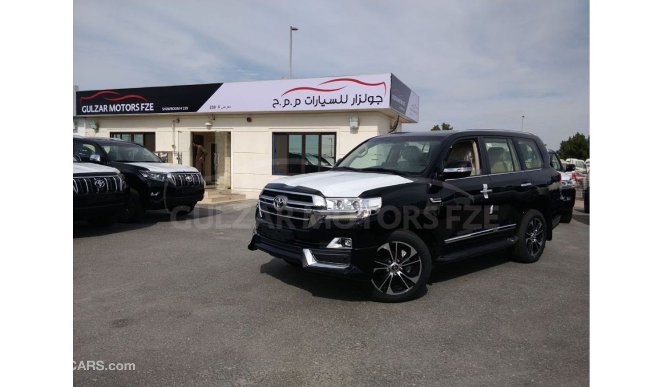 Toyota Land Cruiser 2020 4.6L VX with digital KM