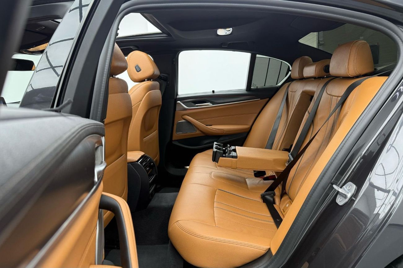 بي أم دبليو 530i M Sport 2.0L 2022 BMW 530i M Sport, 2027 BMW Warranty + Service Pack, Full BMW Service History, Low