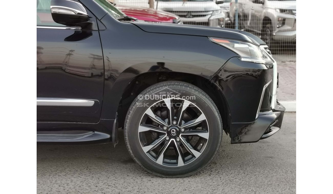 Lexus LX 570 5.7L Petrol, Alloy Wheels, Parking Sensor, Sunroof, Rear A/C, Driver Memory Seat, (LOT # 7683)