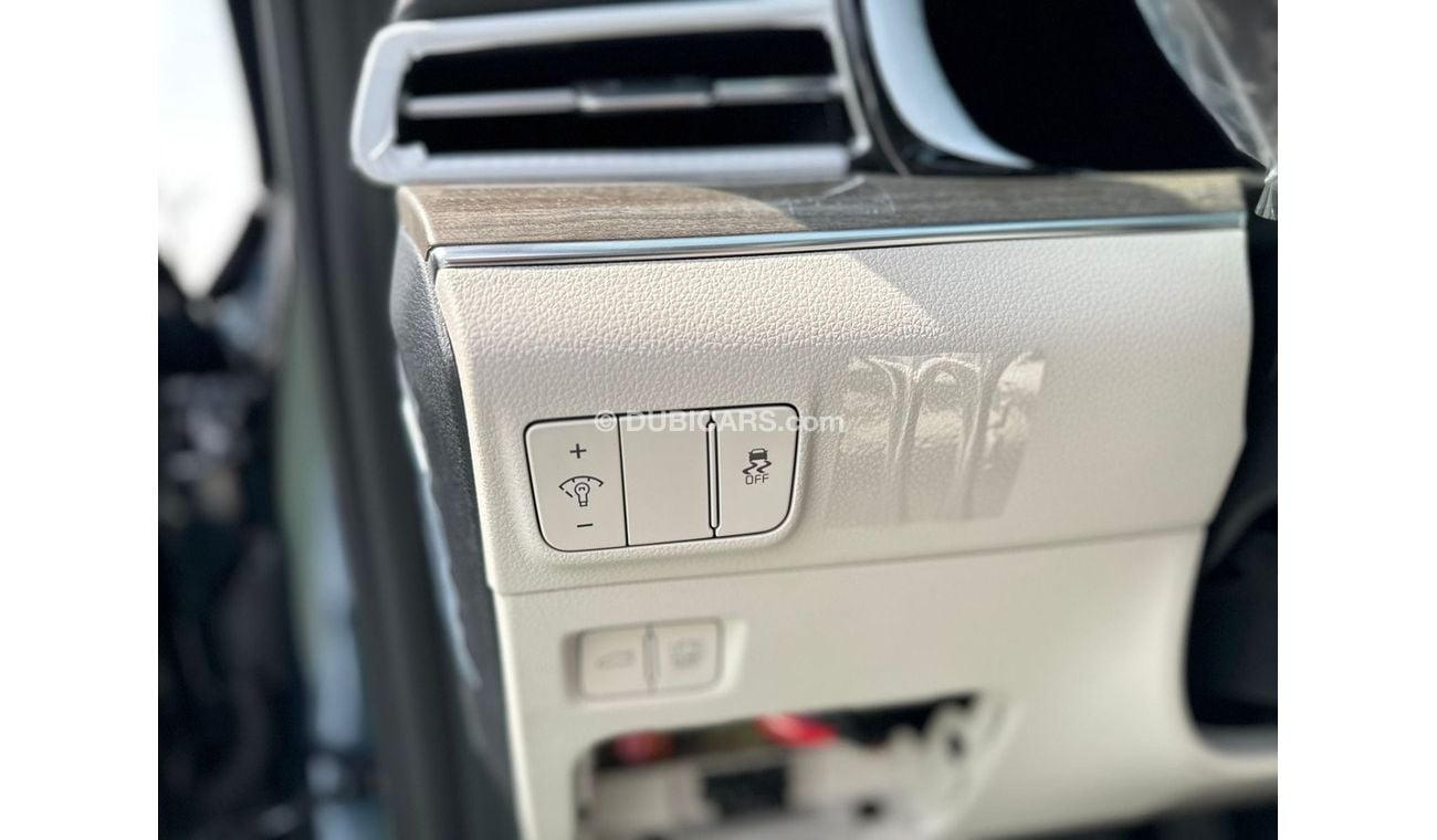 Kia K5 2.0L Hybrid 2023 PANAROMA SUNROOF