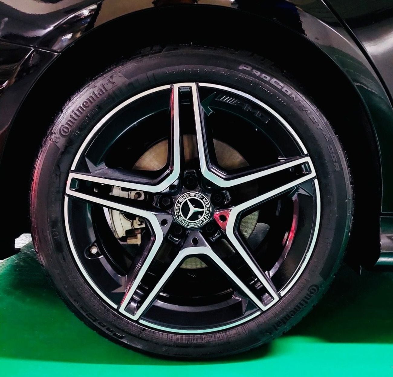 مرسيدس بنز C 300 AMG