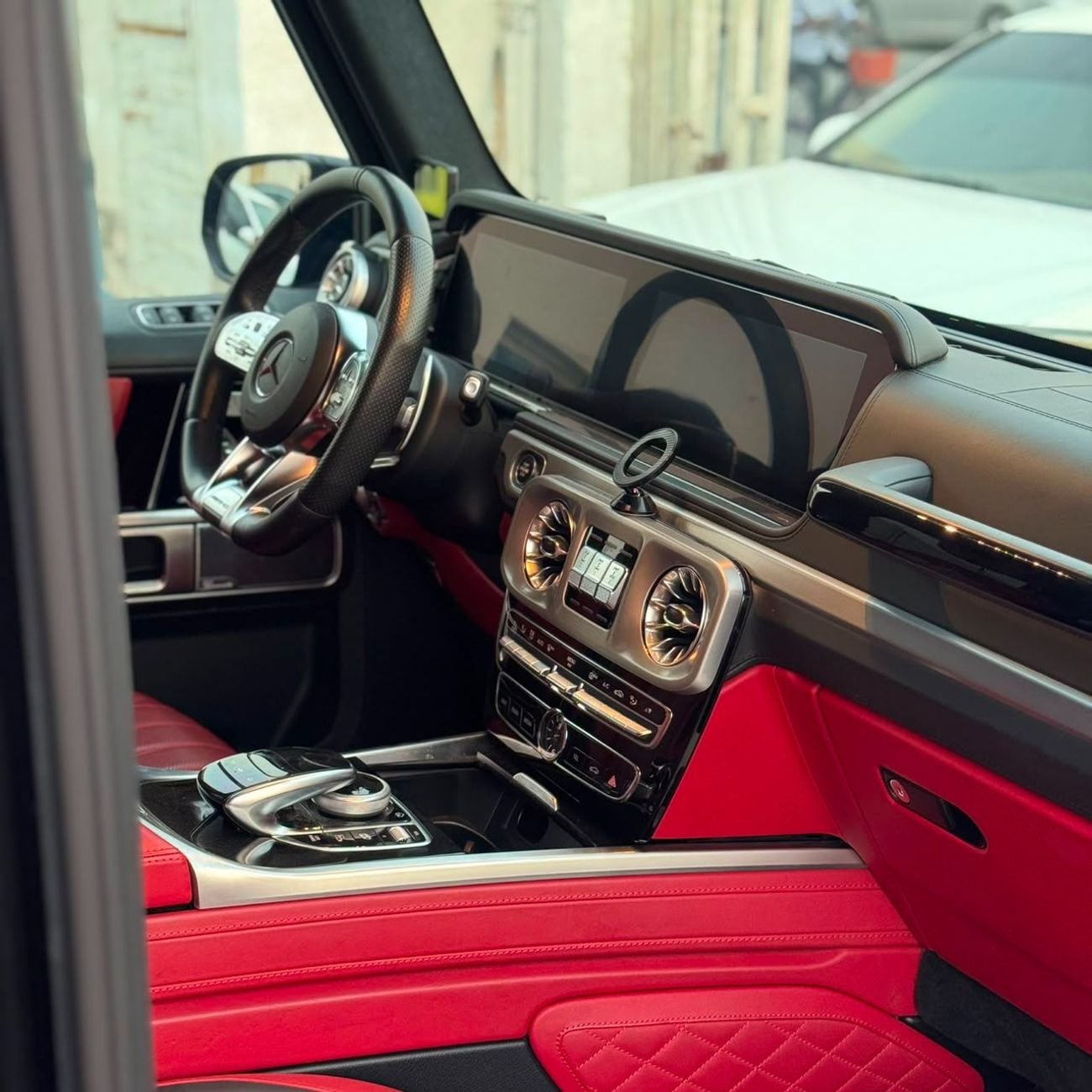 مرسيدس بنز G 63 AMG STD