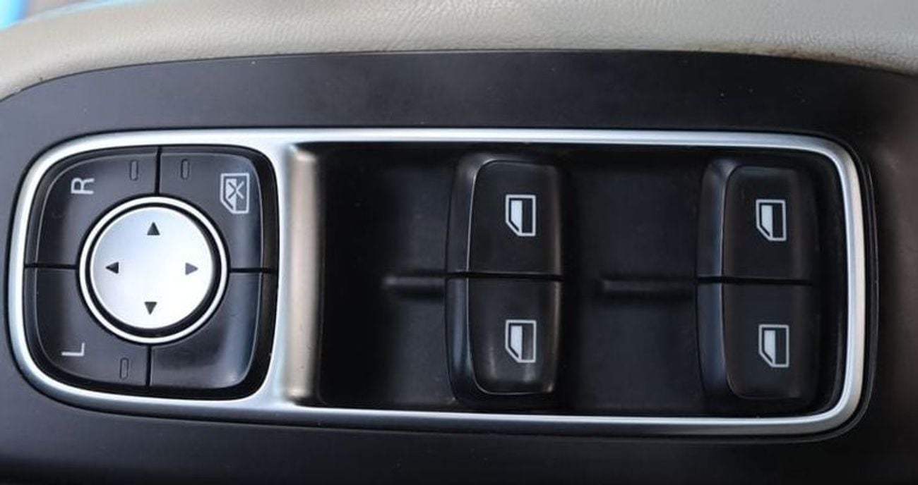 أم جي RX5 آم جى - RX5 - موديل 2023- فل أوبشن - خليجى - بدون حوادث - 1.5- بحاله ممتازه