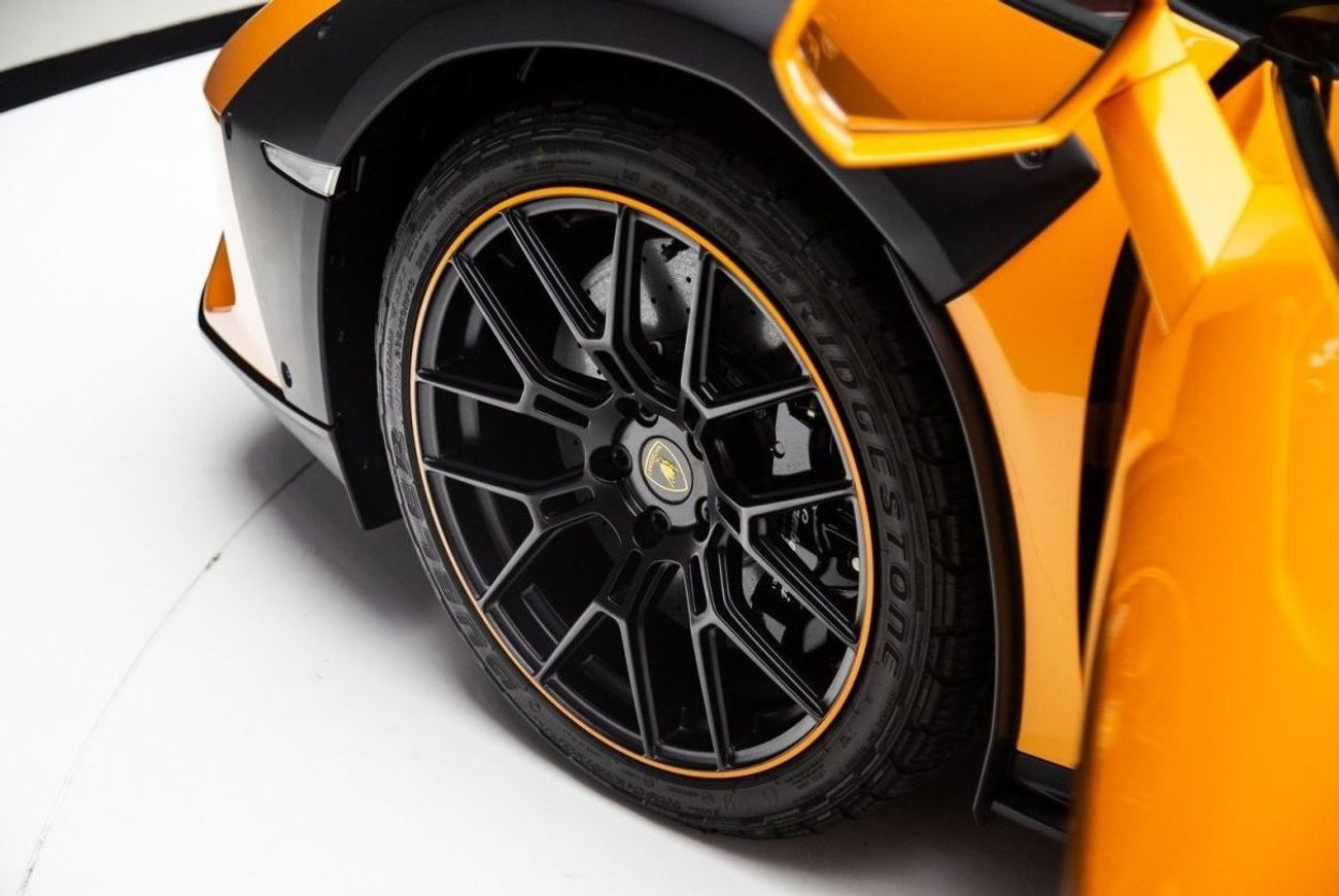 لامبورغيني هوراكان STERRATO