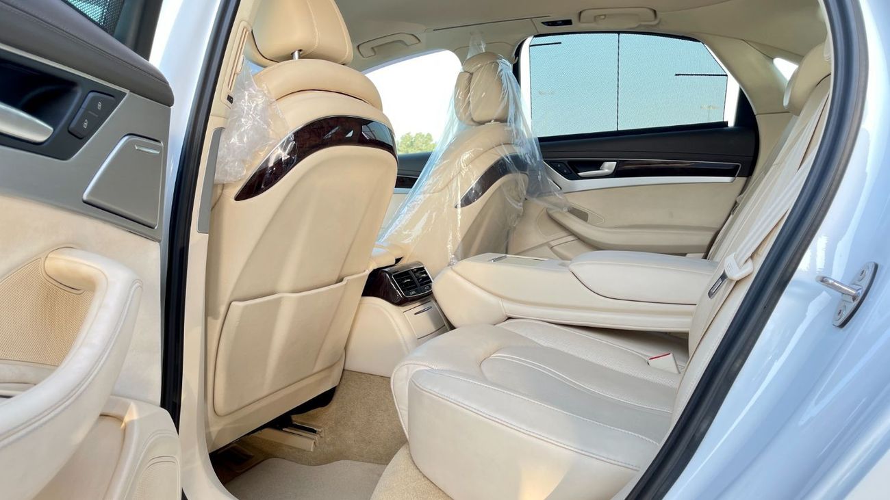 أودي A8 AUDI A8