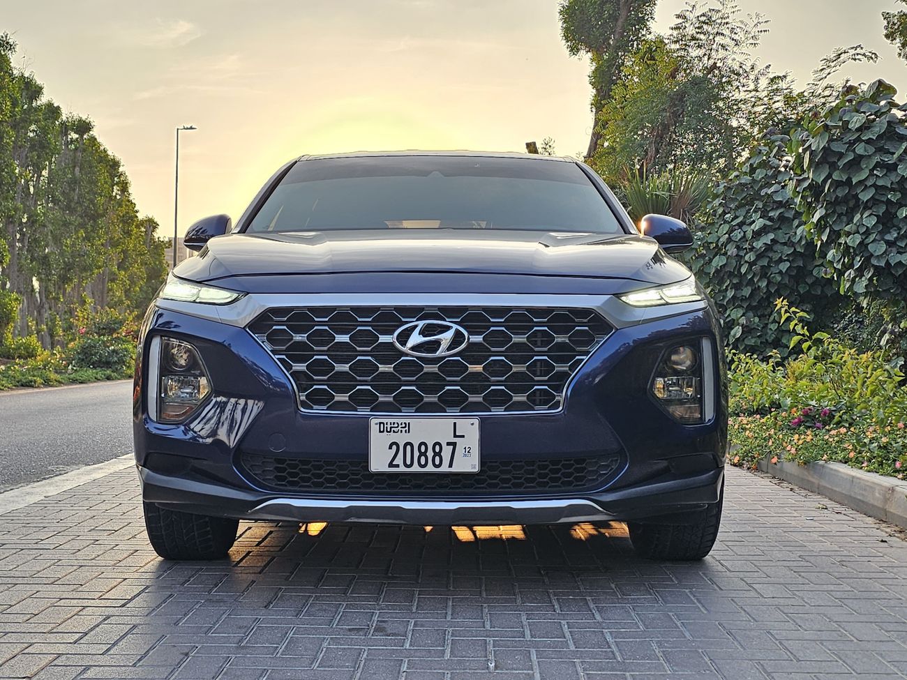 هيونداي سانتا في // 0% DP // Monthly 1150 AED // Dubai Registered // Perfect Condition