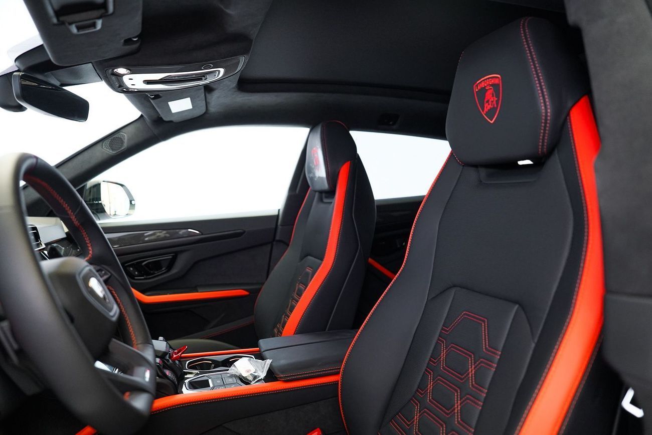 لامبورغيني اوروس STD 4.0T V8