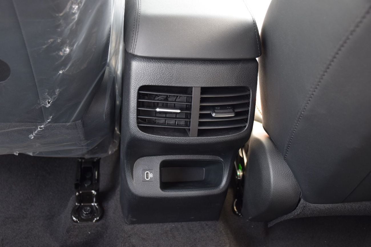 Kia Seltos EX 1.5L Chinese 4 Cylinder luxury Edition