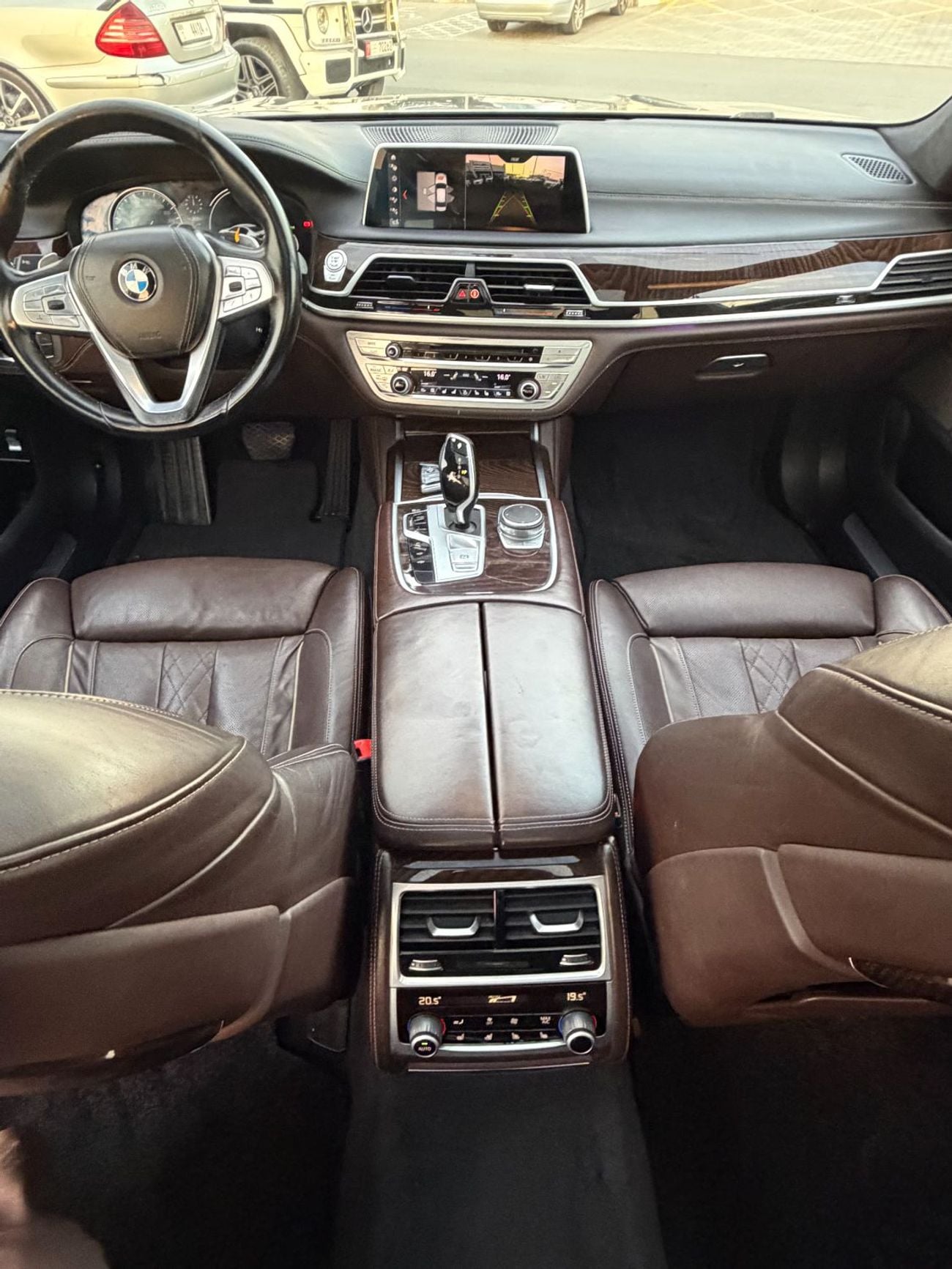 بي أم دبليو 740Li