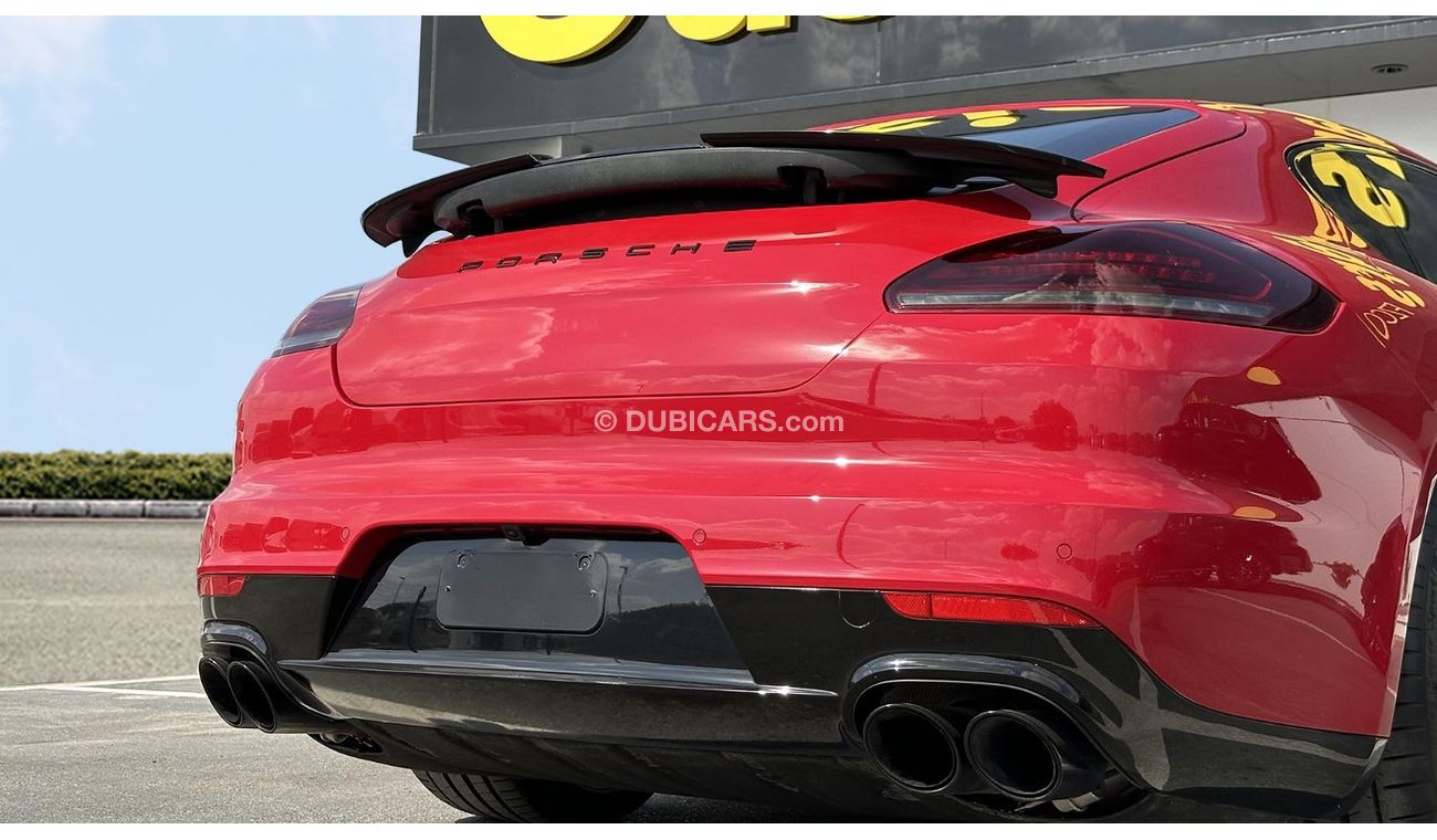 Porsche Panamera 4.8L V8 GCC Specs Full Service History