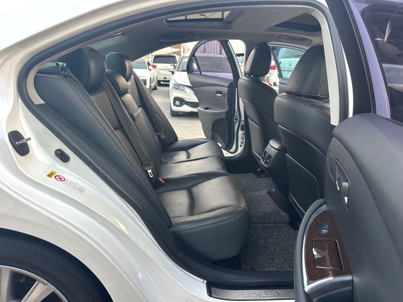 Lexus ES350 PLATINUM