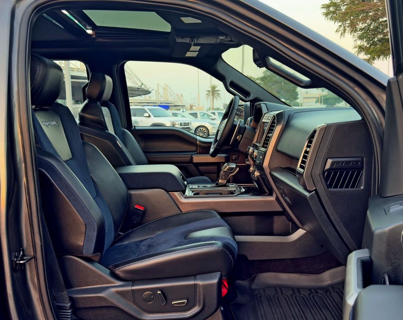 Ford F-150 RAPTOR SUPER CAB RAPTOR