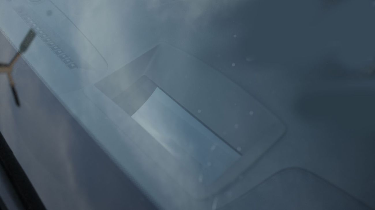 تويوتا كامري 2025 Toyota Camry Lumiere 2.5L AT Hybrid (Blue-Tan)