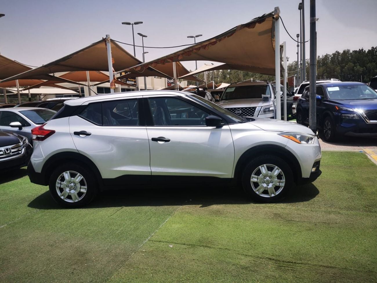 Nissan Kicks S 1.6L