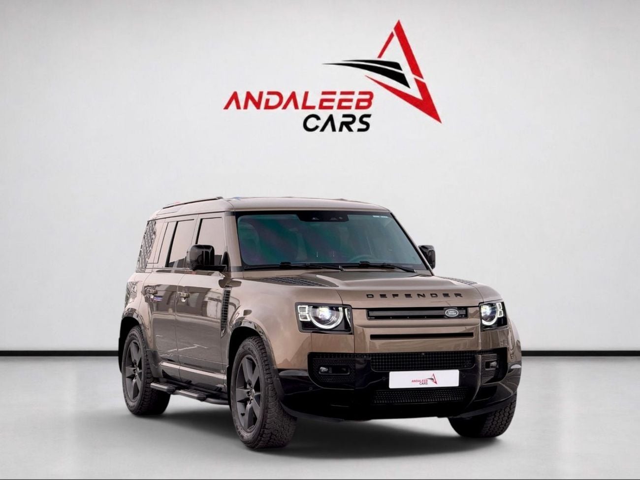 لاند روفر ديفندر 110 HSE X-DYNAMIC AGENCY WARRANTY & SERVICE CONTRACT UNTIL 2030  | LAND ROVER DEFENDER 110 HSE X-DYNAMIC | GCC SPECS