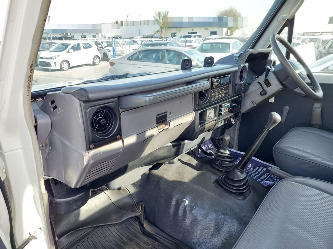 Toyota Land Cruiser TOYOTA LAND CRUISER PICK UP RHD 2001 MODEL 4.2 L DIESEL MANUAL(PM17402)