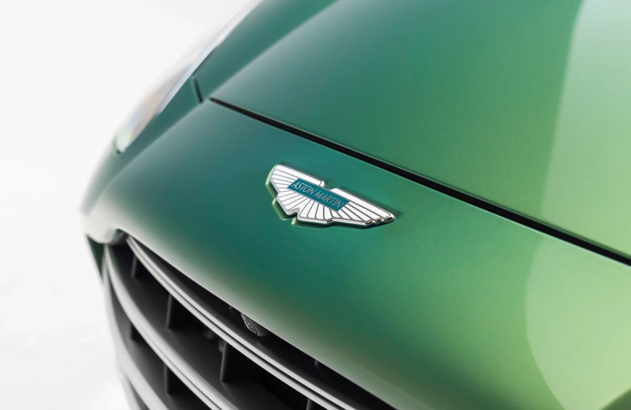 Aston Martin DB 4.0L V8 Twin-Turbocharged Engine