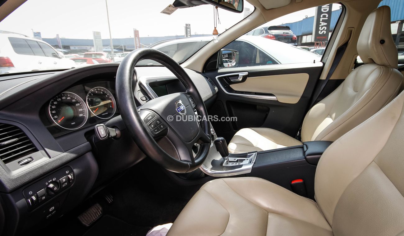 Volvo XC60 T5