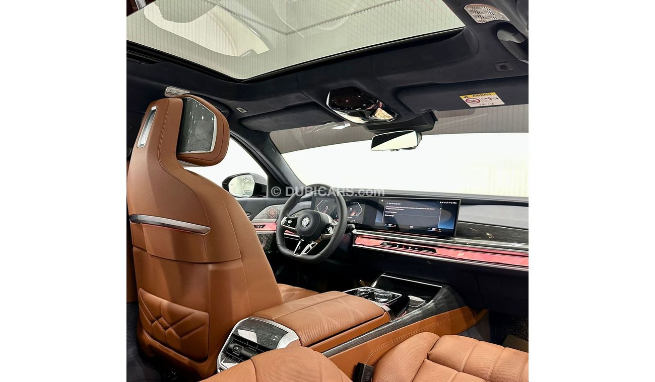 BMW 760Li 2023 BMW 760i XDrive, 5 Years BMW Warranty + Service Contract, GCC
