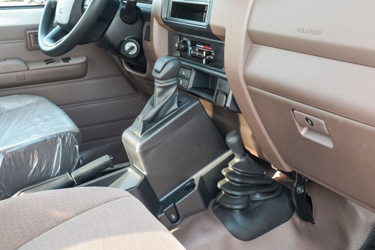 Toyota Land Cruiser 70 TOYOTA LAND CRUISER 78 SERIES 4.0L 4WD SUV 2024 | POWER STEERING | POWER WINDOWS | STEEL WHEELS | AM